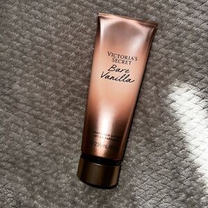 Victoria's Secret Bare Vanilla Fragrance Lotion